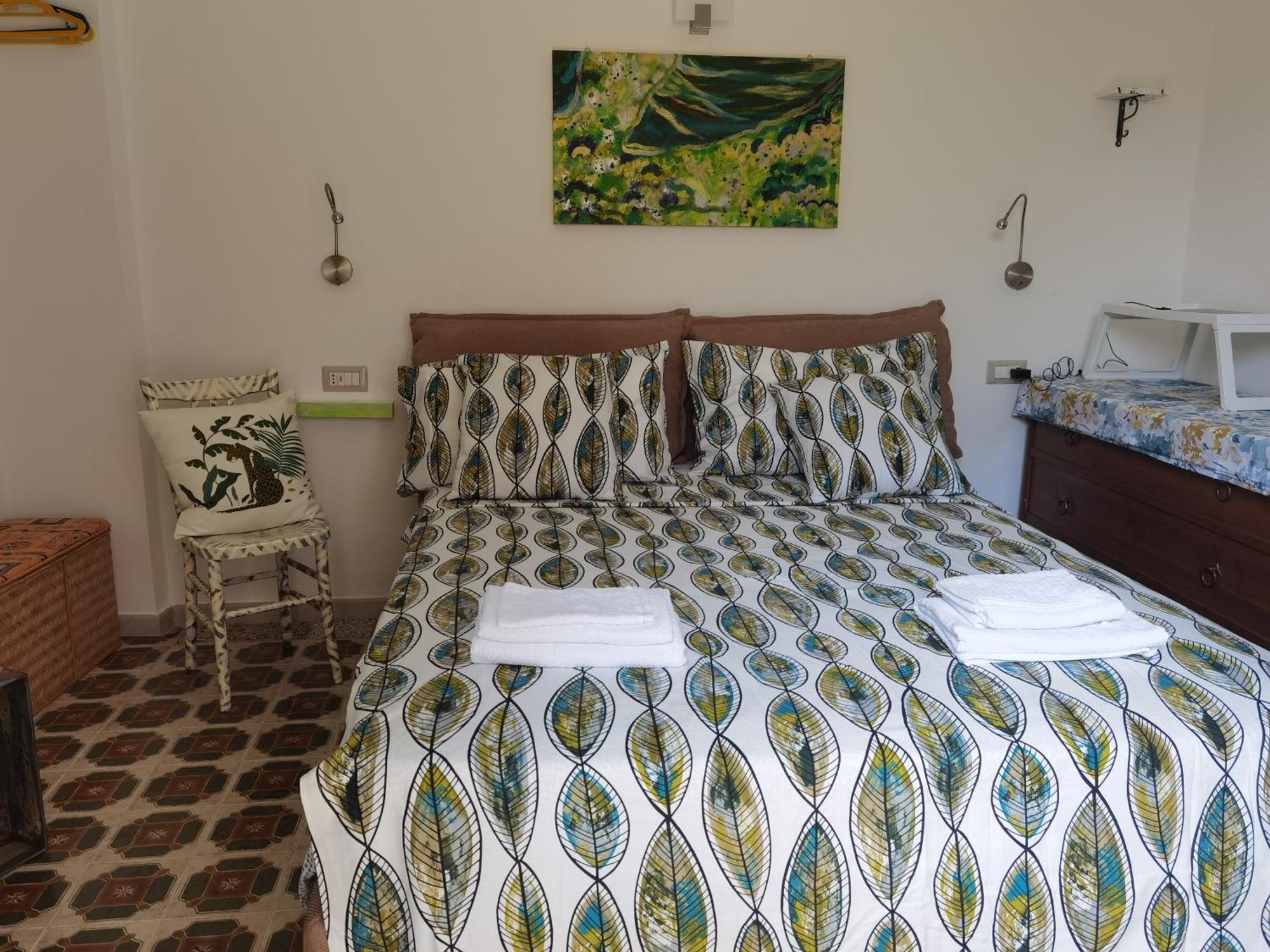 Il Giardino Di Tatiana Rooms & Breakfast La Maddalena  Room photo